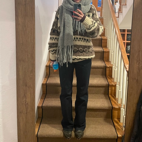 Nomadic Traders 100% Wool Sweater - Picture 2 of 4